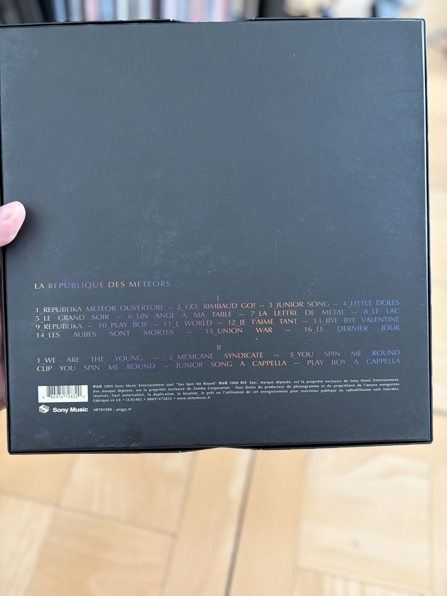 CD: indochine la republique des meteors boxset – Usato da Zürich venduto da Jerome.G. 5