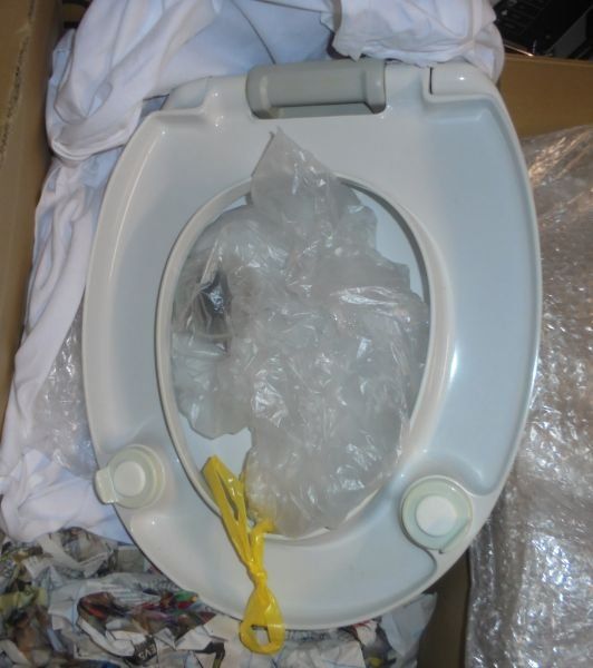 WC: Toilettensitz extra hoch/ W.C  Sitz Erhöhung , extrem robust – Usato da Egliswil venduto da jimygbs 3