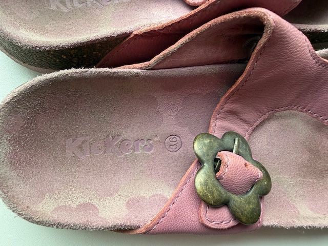 Kickers Scarpe da donna: Sandales Kickers – Usato da Enges venduto da cordec 1