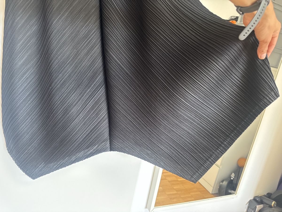 Issey Miyake Vestiti: Issey Miyake Pleats Please Kleid – Nuovo (secondo la descrizione) da Zürich venduto da zurichwest 4