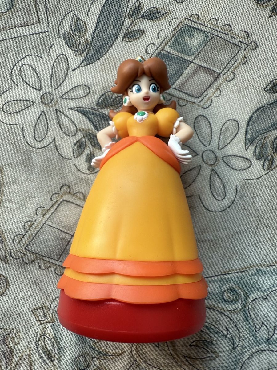 Nintendo Figuren: Amiibo Daisy – Gebraucht aus Veltheim AG von Mic1992