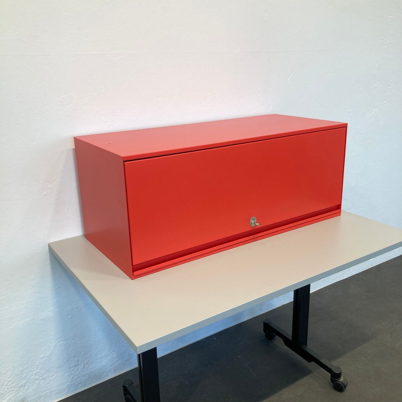 Lista Armadi: Lista Office LO Locker Modul Hellrot mit Schlüssel – Usato da Schönenwerd venduto da mcofficeshop 2