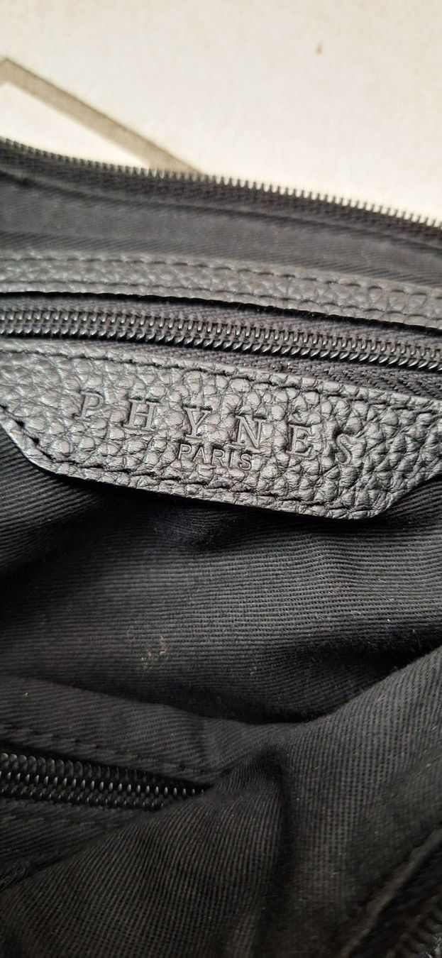 Borse da donna: Sac Phynes cuir noir – Usato da St-Triphon venduto da Jldr0 5