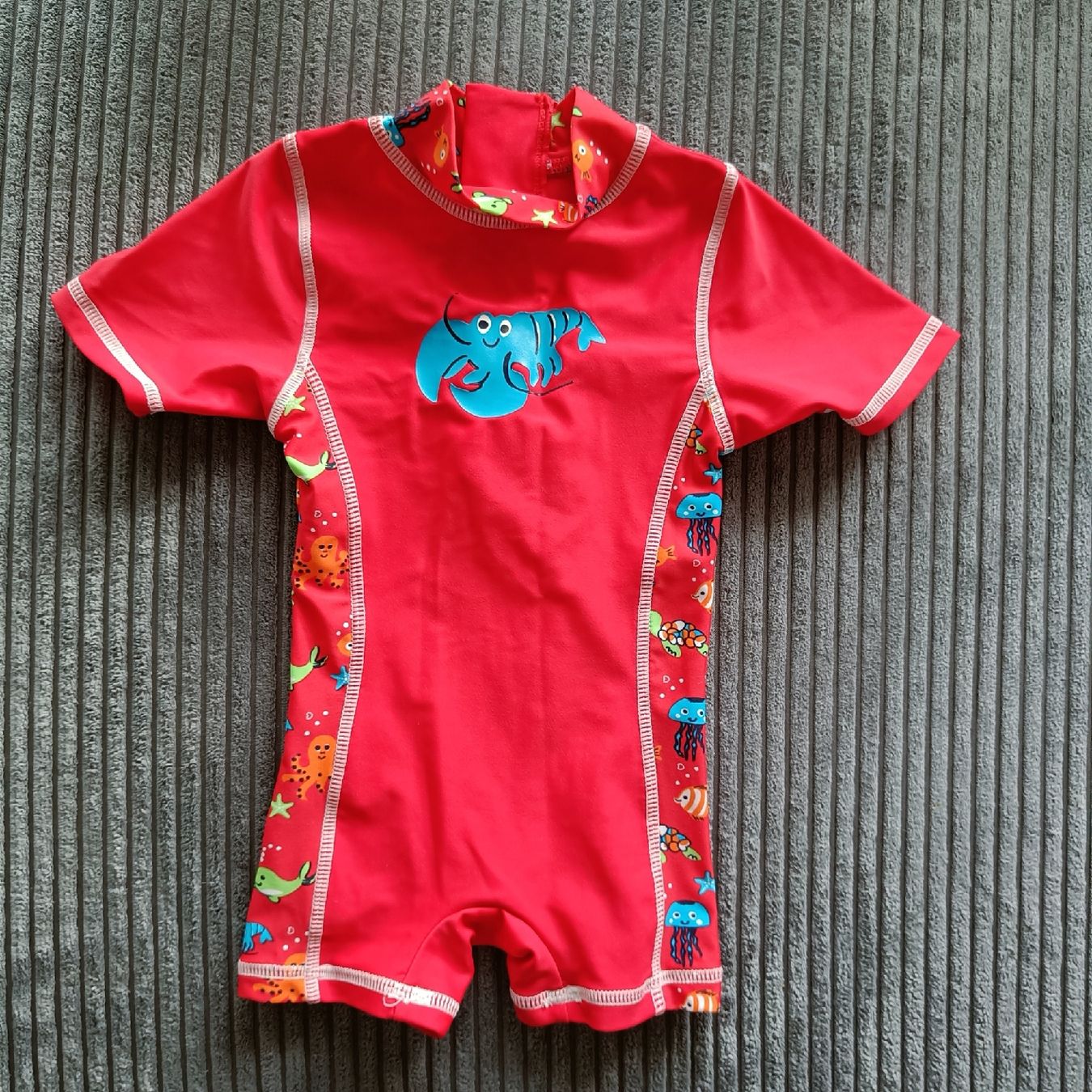 Maillots de bain: Badeanzug Grösse 62 – D'occasion à Jaberg par urig17.