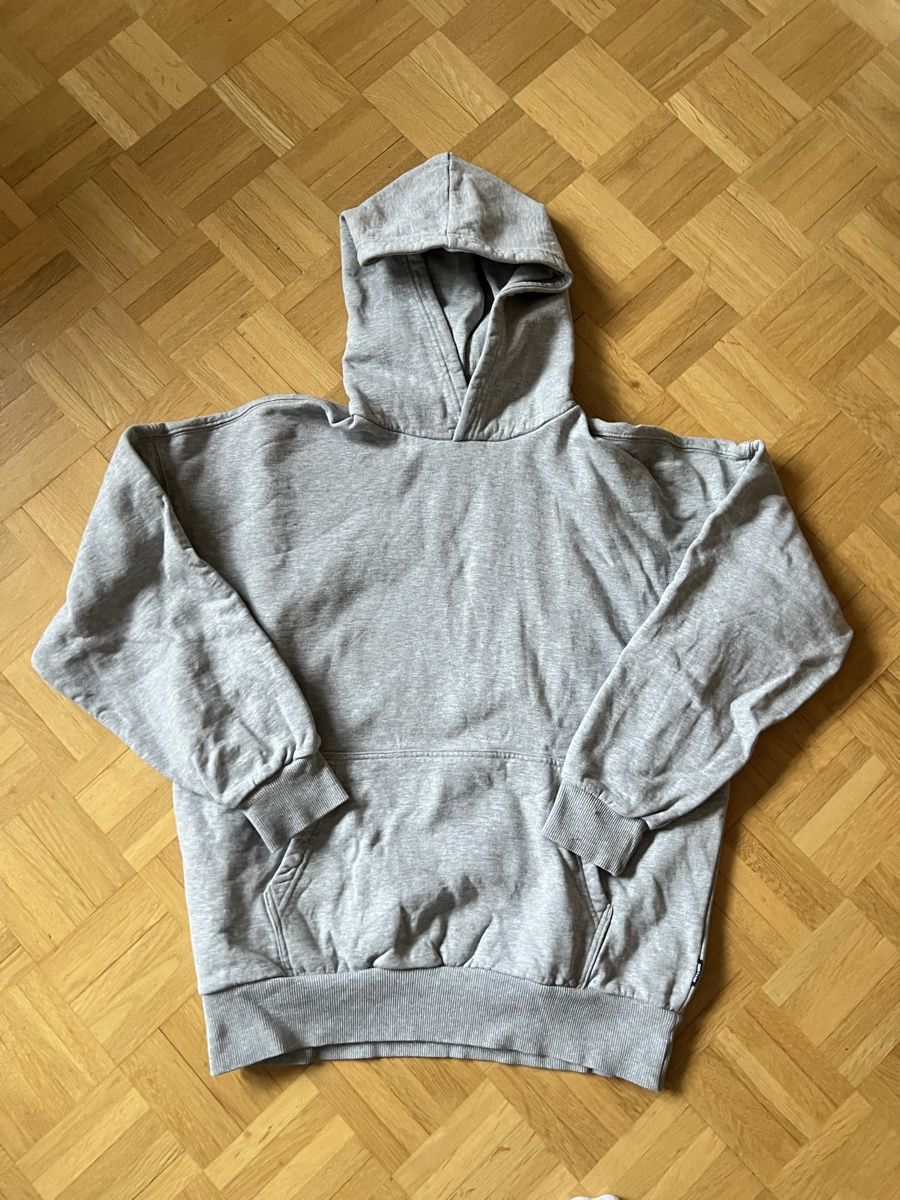 Only Maglioni & Felpe: Hoodies von Only&Sons (M) – Usato da Sissach venduto da lukas.albz 1