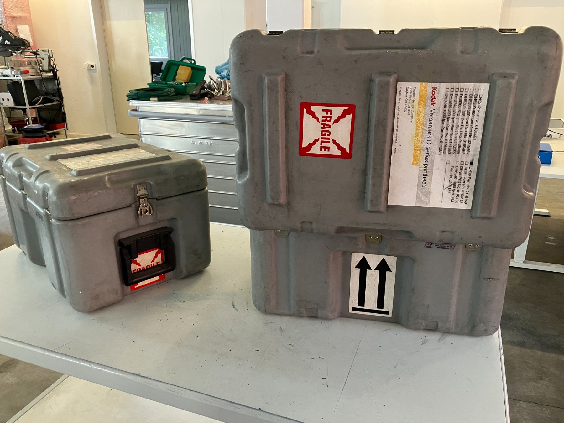 Valigie: Robuster Transportkoffer / Flightcase mit Schaumstoff – Usato da Gamprin-Bendern venduto da AlexM73 2