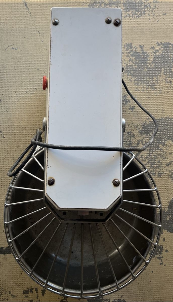 Küchengeräte: Pétrin à spirale professionnel 20 Litres – Gebraucht aus Gland von Mocre 1