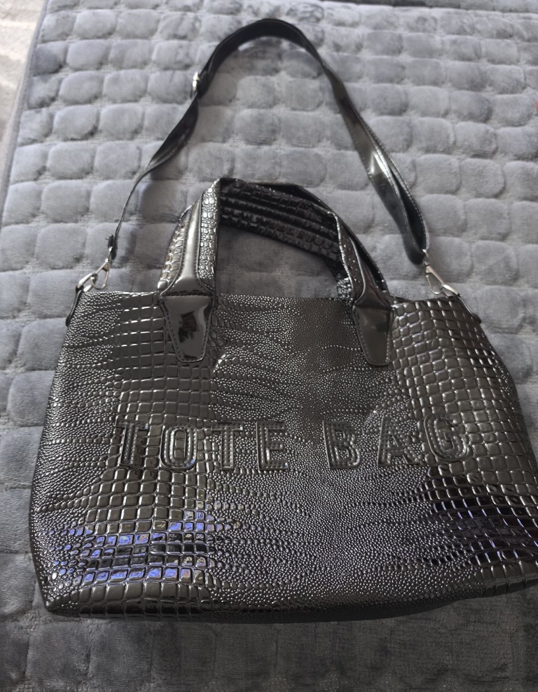 Sacs femmes: ToteBag Handtasche – D'occasion à Chur par b58340