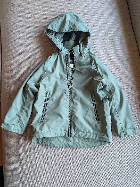 Vestes & Manteaux: Kinder Regenjacke Reima  – D'occasion à Mühlrüti par mar_rl6q 4
