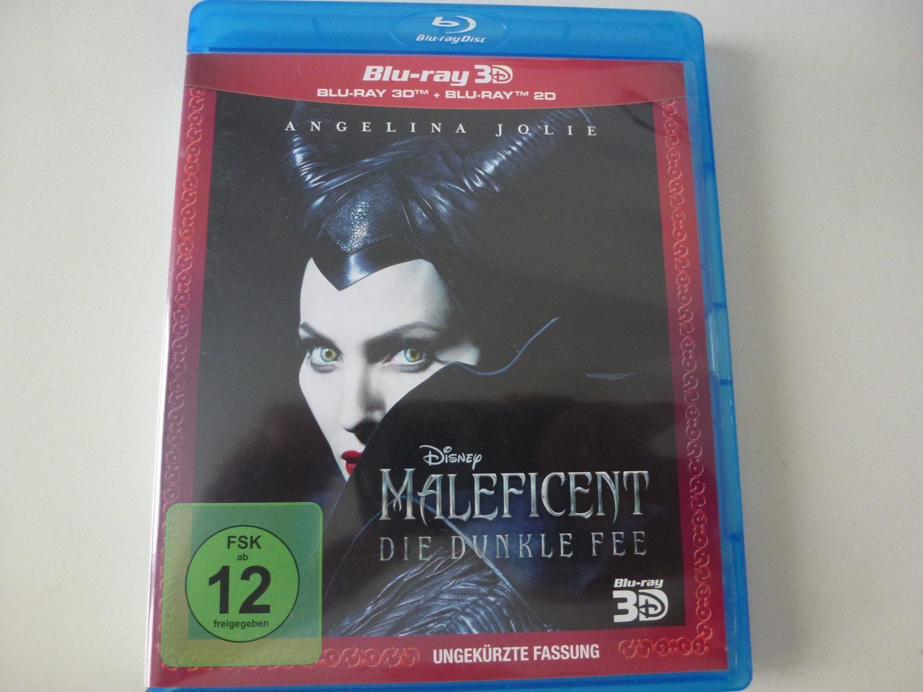 Tutti i DVDs: Maleficent - Die dunkle Fee 3D   (Blu-Ray) – Nuovo (secondo la descrizione) da Bern venduto da Frebo