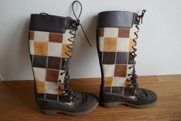 Timberland: Schmucke karierte Schnürstiefel, Gr. 6.5M (37.5)