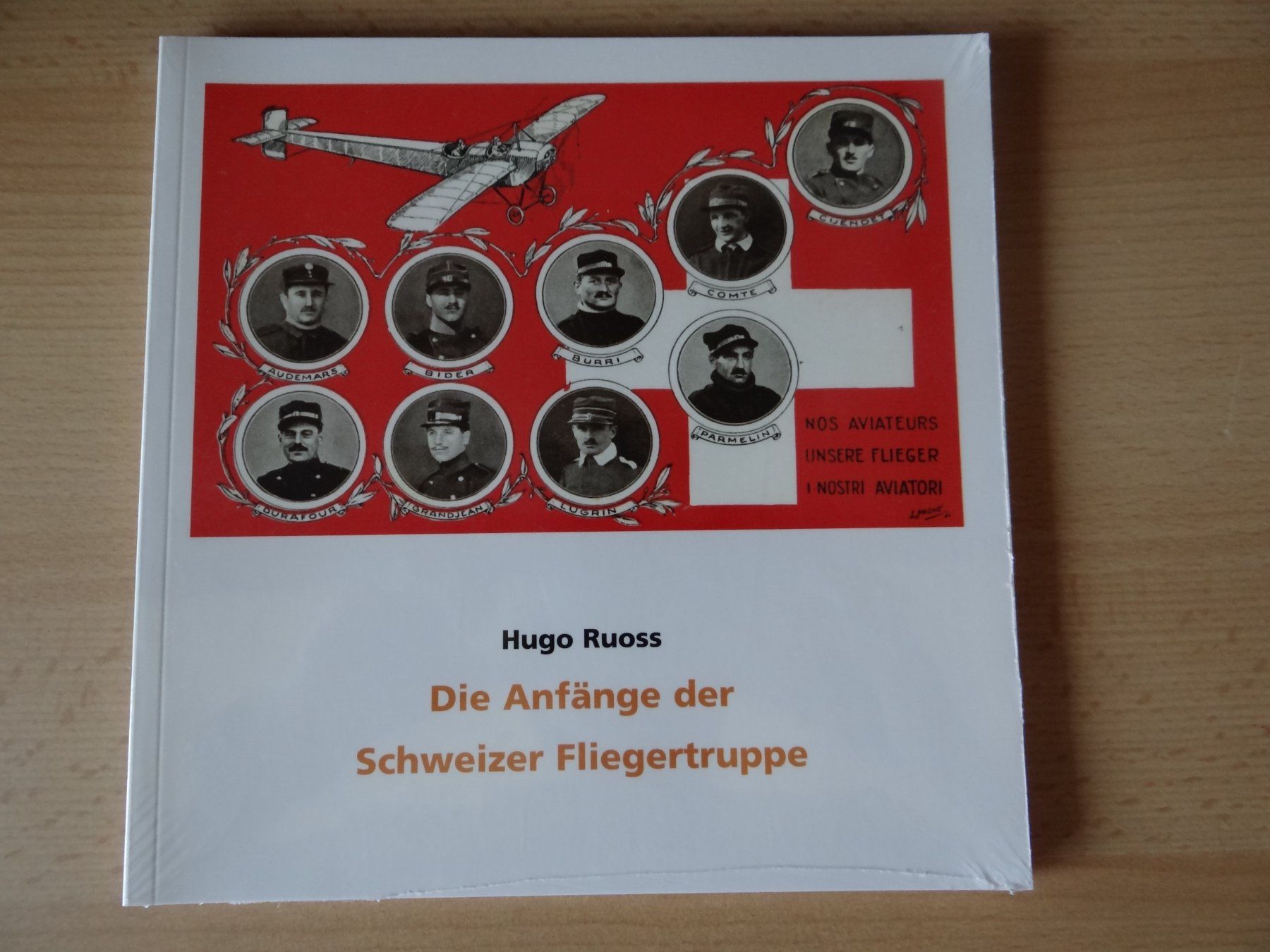 Bücher: Buch "Die Anfänge der Schweizer Fliegertruppe" ungeöffnet – Neu (gemäss Beschreibung) aus Kriens von Na4
