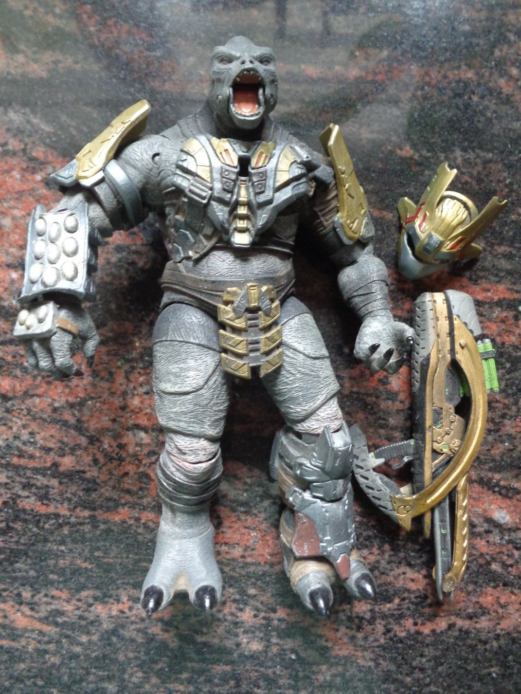 Statuette: HALO Golden Brute – Usato da sargans venduto da Angamar 4