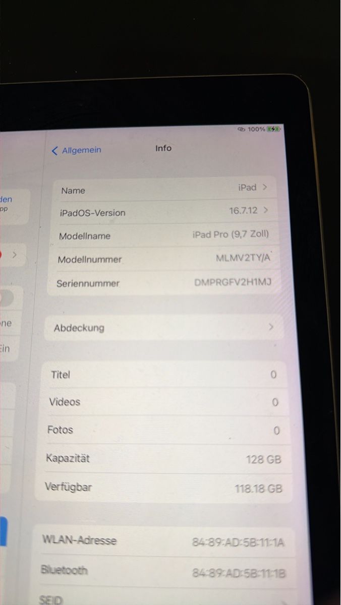Apple Tablet PC: iPad Pro 9.7 Zoll 128 GB gebraucht – Gebraucht aus Rebstein von HeerbruggSG