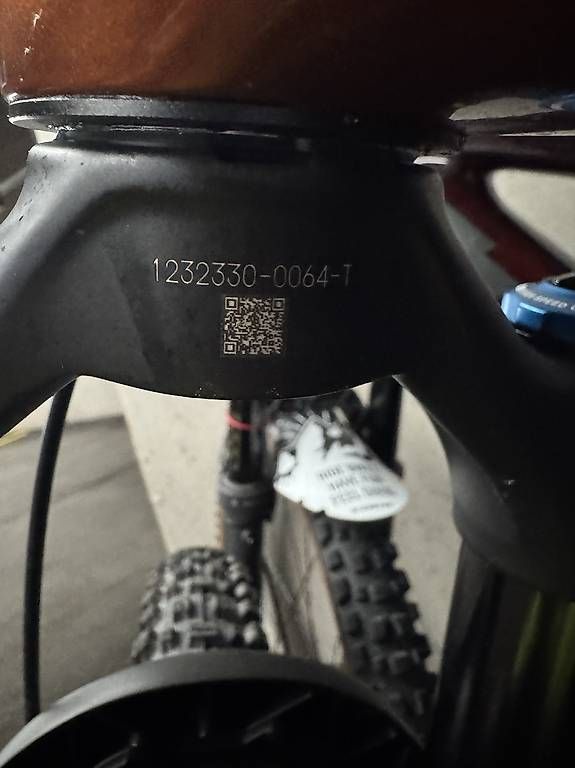Fox Pezzi di ricambio: Fox 38 Performance Elite 10h gefahren – Nuovo (secondo la descrizione) da Trin Mulin venduto da onroad91 2