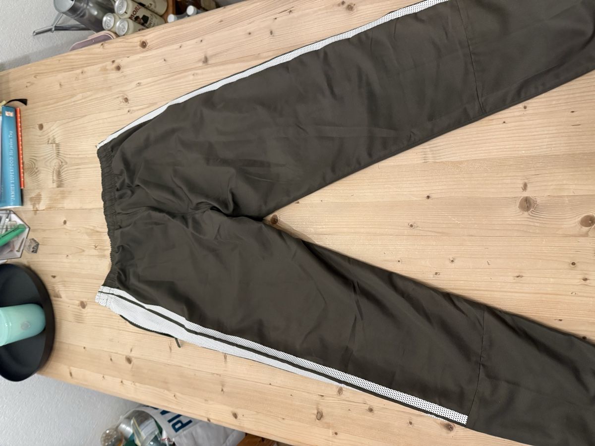 Pantaloni: Sergio Tacchini Track Pant – Usato da Igis venduto da ric_t9kz 1