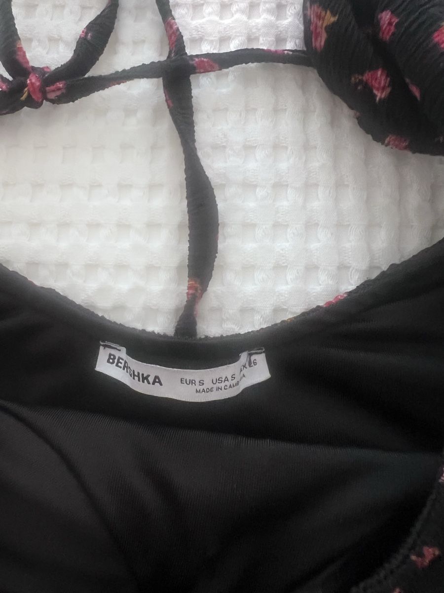 Kleider: Bershka dress – Neu (gemäss Beschreibung) aus Zurich von amf_k7k2 2