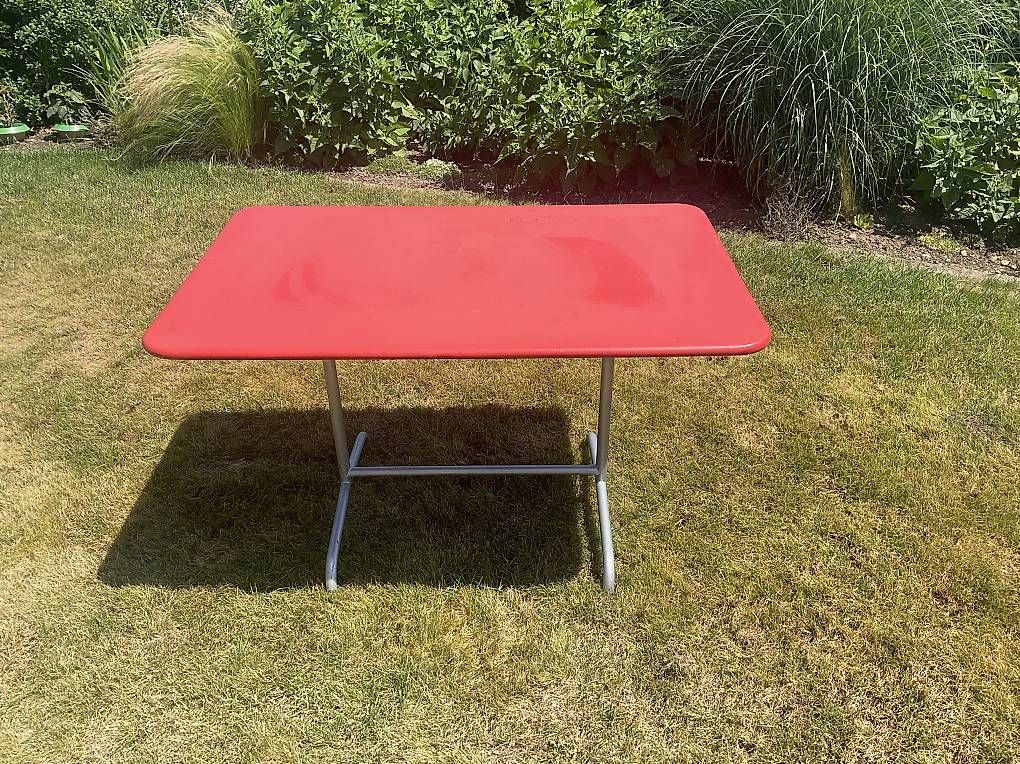 Tische: Gartentisch Metall – Gebraucht aus Schaffhausen von kim_8tnf