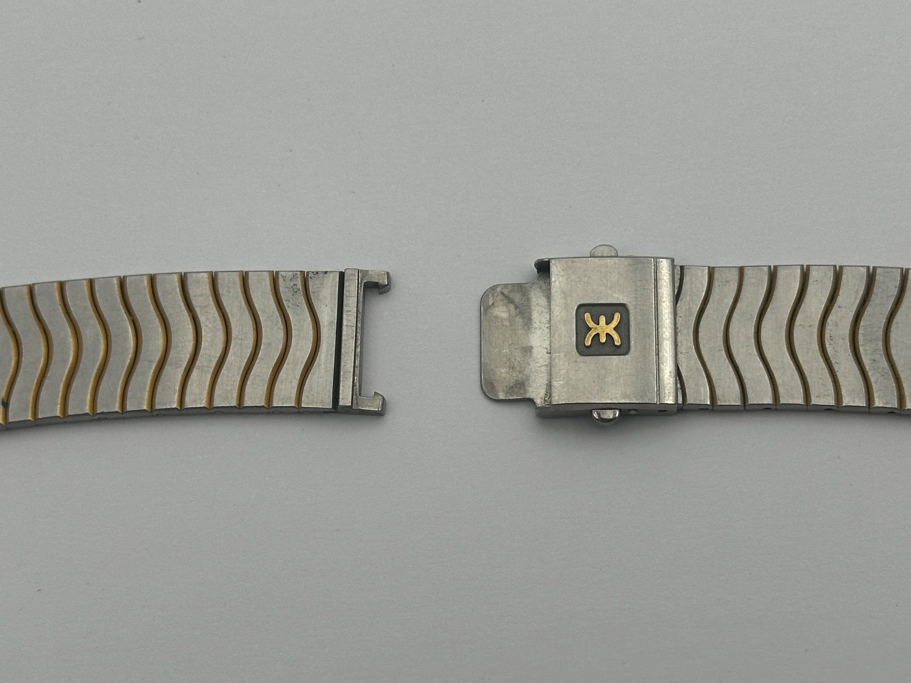 Ebel Uhren: Ebel Sport Classic Wave Gehäuse mit Band ref: 184909 – Gebraucht aus Brüttisellen von AlphaOmega05 3