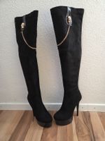 Schwarze Overknees Stiefel mit Totenkopf, Grösse 39💀