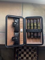 Reishumidor Krokoleder mit 4 Zigarren 