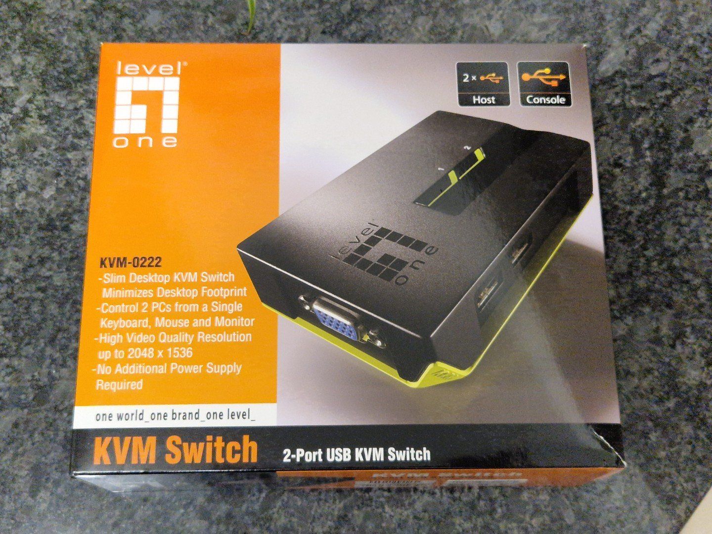 Hub & Switch: LevelOne KVM-0222 2-Port USB KVM Switch – Usato da Au ZH venduto da myamisumi