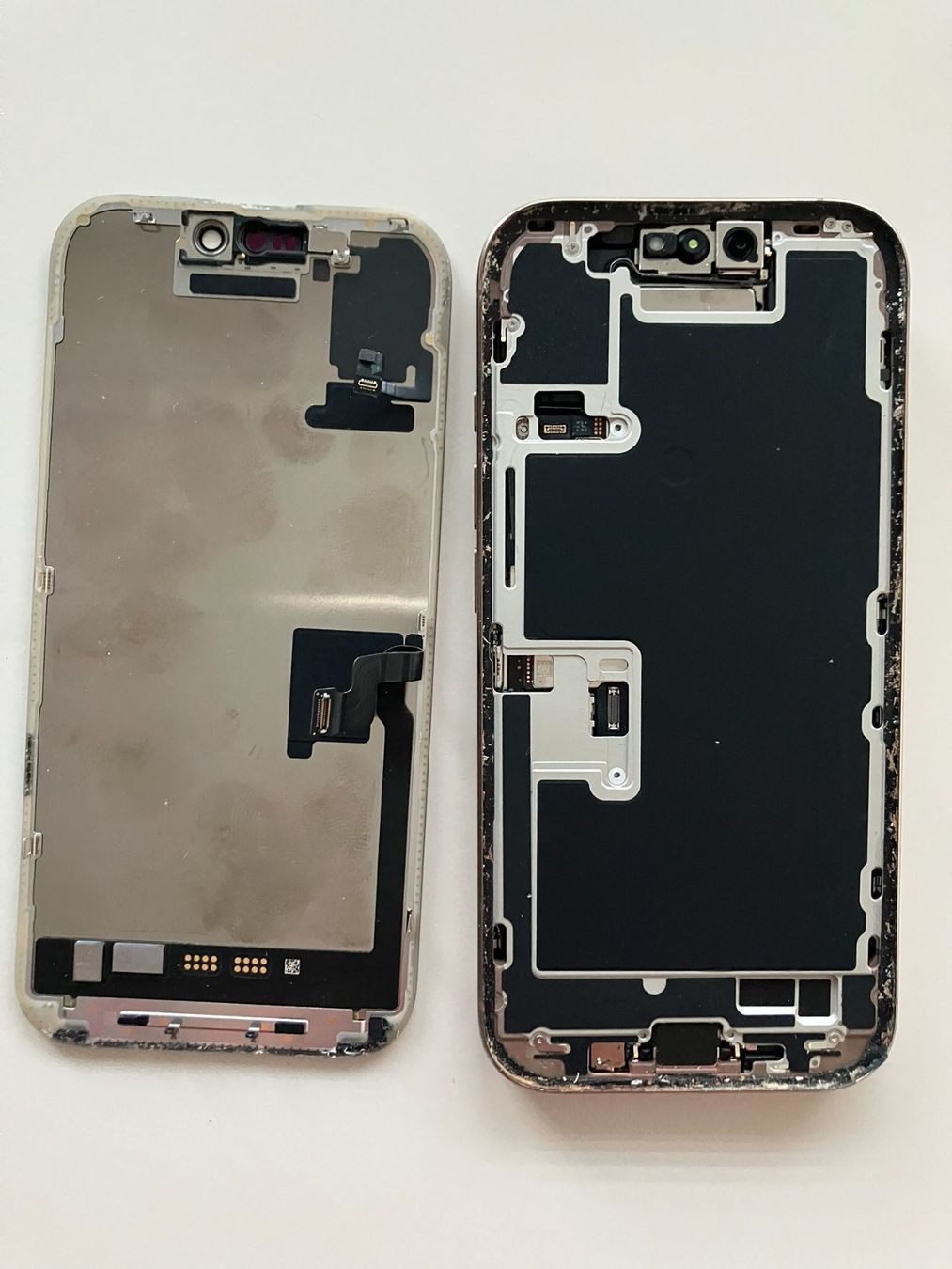 Apple Telefoni cellulari / Smartphones: iPhone 16 Pro / DEFEKT – Difettoso da Meisterschwanden venduto da Discus0 2