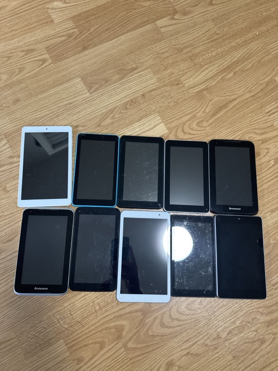 Tablet PC: 10 Tablet  Mix different sizes   – Difettoso da Riehen venduto da Top-Quality 1