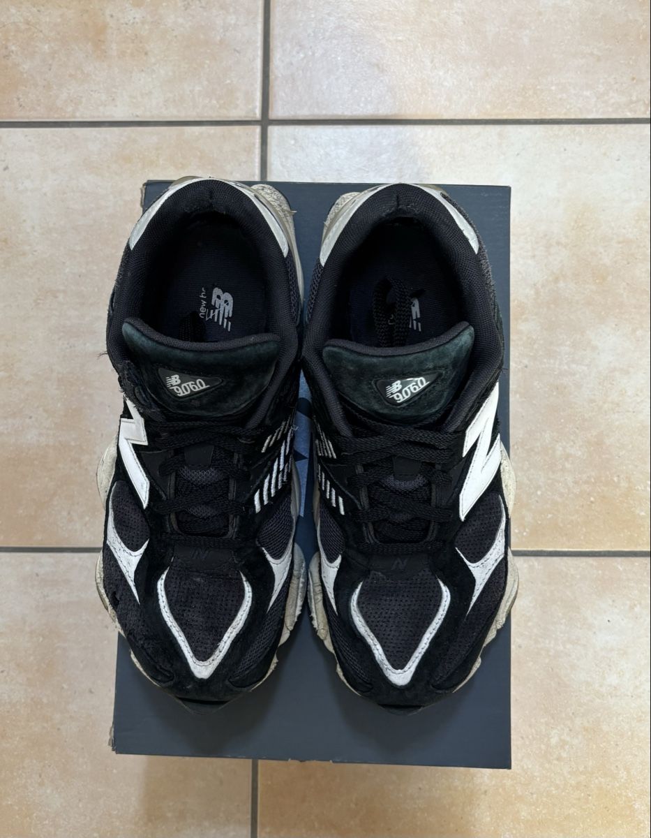 New Balance Herrenschuhe: NewBalance 9060 taille 42 – Gebraucht aus Denens von RomainSecondeMain 1