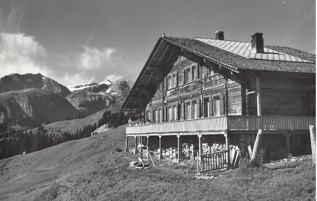 Cartoline postali: ASK Restaurant Betelberg, Lenk, Berner Oberland – Usato da Kloten venduto da Kloetip