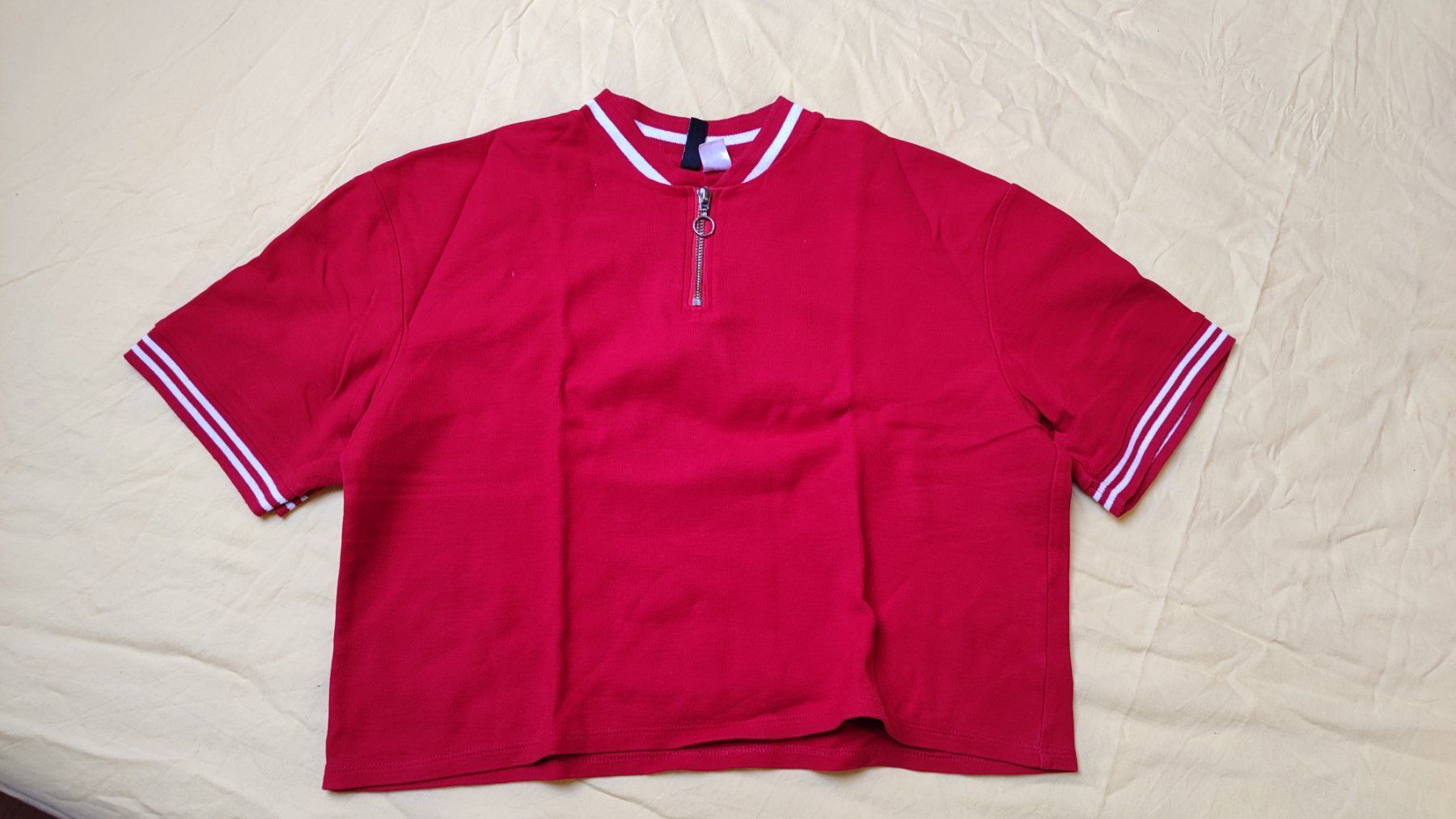 H&M Lotti di vestiti: Oberteile, cropped, Gr. M, Neu! Set – Nuovo e nell'imballaggio originale da Brüttisellen venduto da nic_xm7s 4