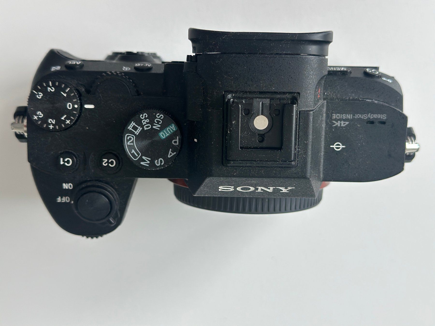 Sony Fotocamera: Sony Alpha 7 III Systemkamera guter Zustand – Usato da Kloten venduto da Wharum 3