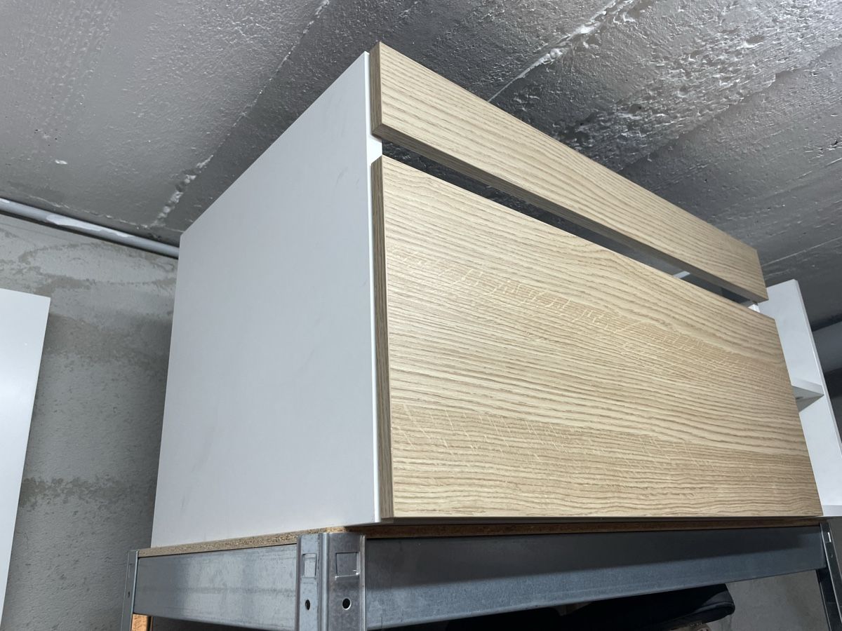 Duravit Mobili per bagno: Duravit Waschtisch Schrank – Usato da Hinteregg venduto da gusbourne 1