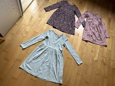 Fur Girls: 3 verschiedene Kleider H&M, Grösse 134/140