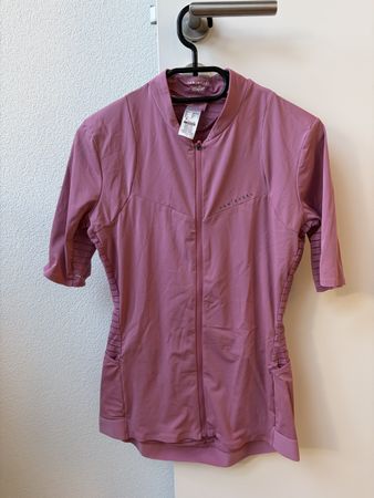 wenig getragenes pinkes Velotrikot Van Rysel Grösse M