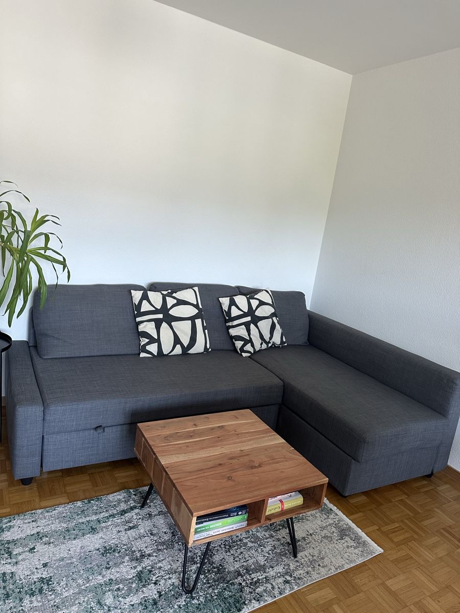 Ikea Sofas: FRIHETEN Eckbettsofa dunkelgrau mit Bettkasten – Gebraucht aus Luzern von rox_j92m
