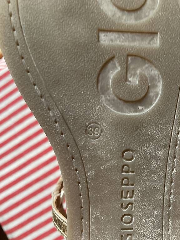 Damenschuhe: Gioseppo Sandale – Gebraucht aus Haldenstein von meladin 1