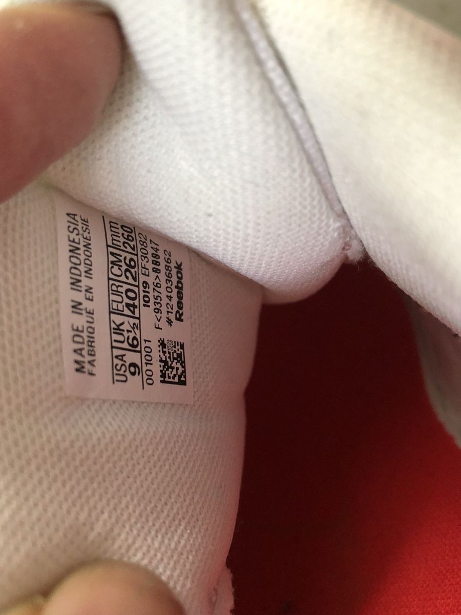 Scarpe da uomo: Reebok Schuhe Grösse 40 Turnschuhe Sneaker – Nuovo (secondo la descrizione) da Münchenbuchsee venduto da ryros 4