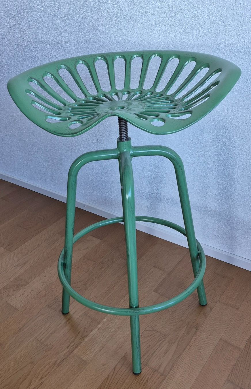 Sgabelli: Design Barhocker grün – Usato da Goldach venduto da 8555martink