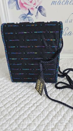 Elegante Abendtasche mit Perlen bestickt Marineblau 13x11cm