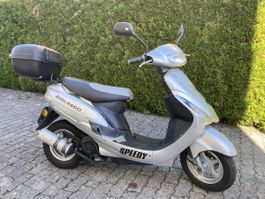 Roller Baotian BT49QT-9D silber 49ccm