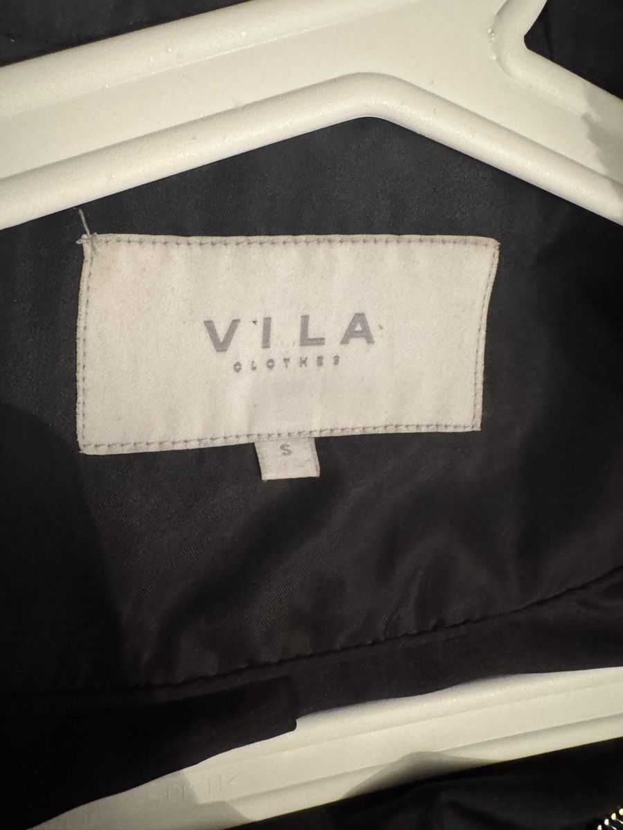 Vestes: Giacca pelosa nera S – D'occasion à Camignolo par maly86 1