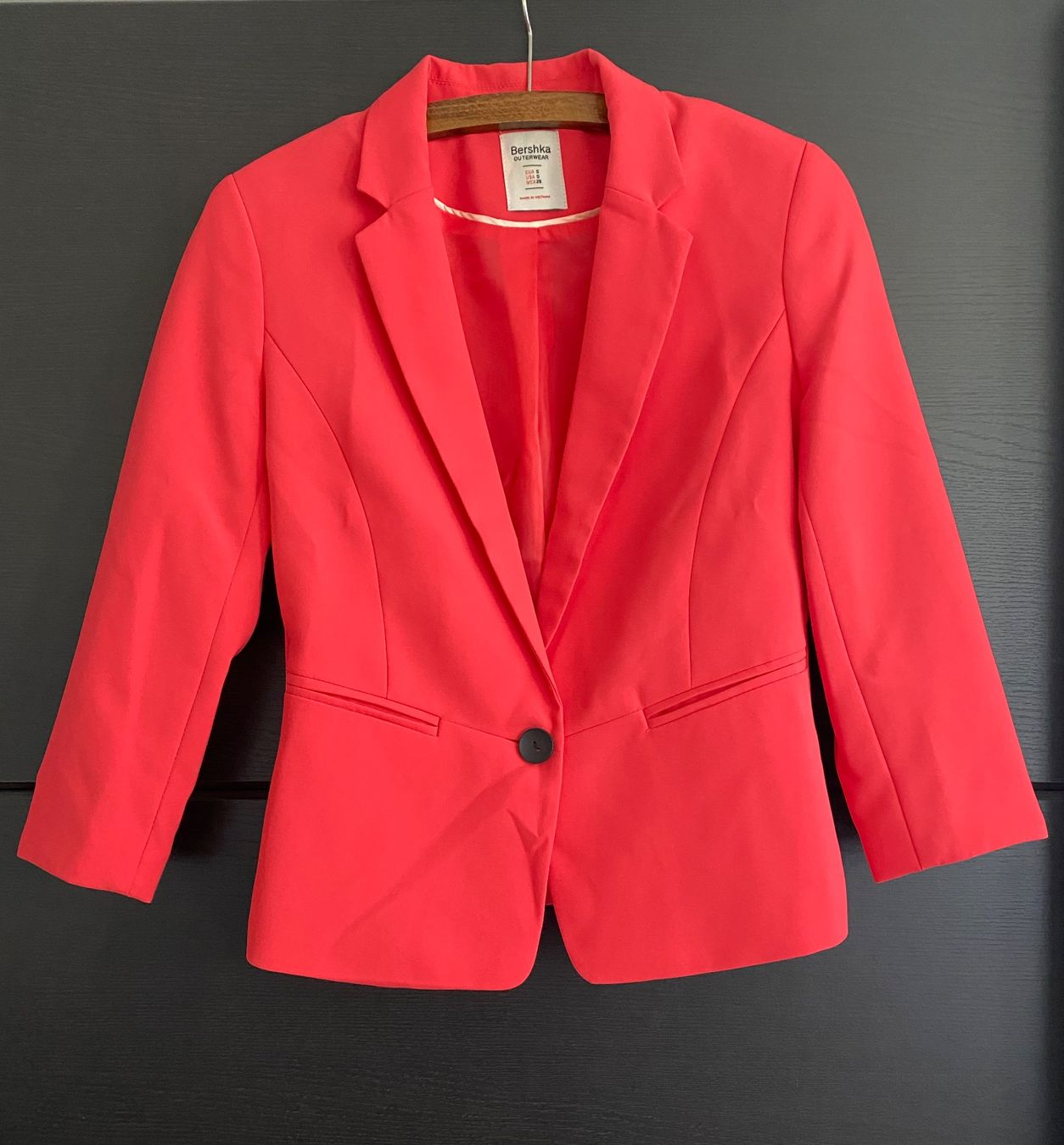 Blazer léger rose saumon BERSHKA (Neuf (Voir description)) à Le