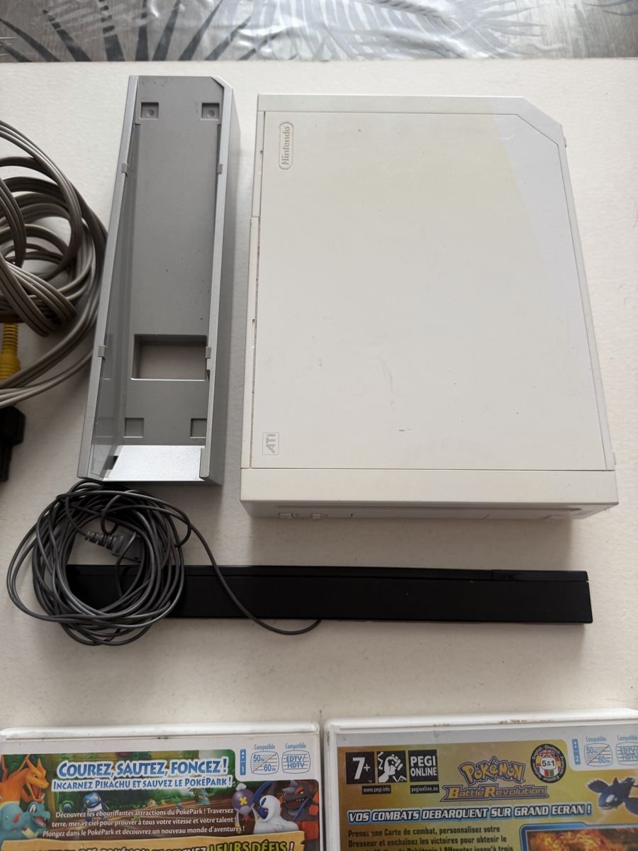 Nintendo Console: Console Nintendo Wii + 2 jeux Pokémon – Usato da Genève venduto da sho_67qj 5