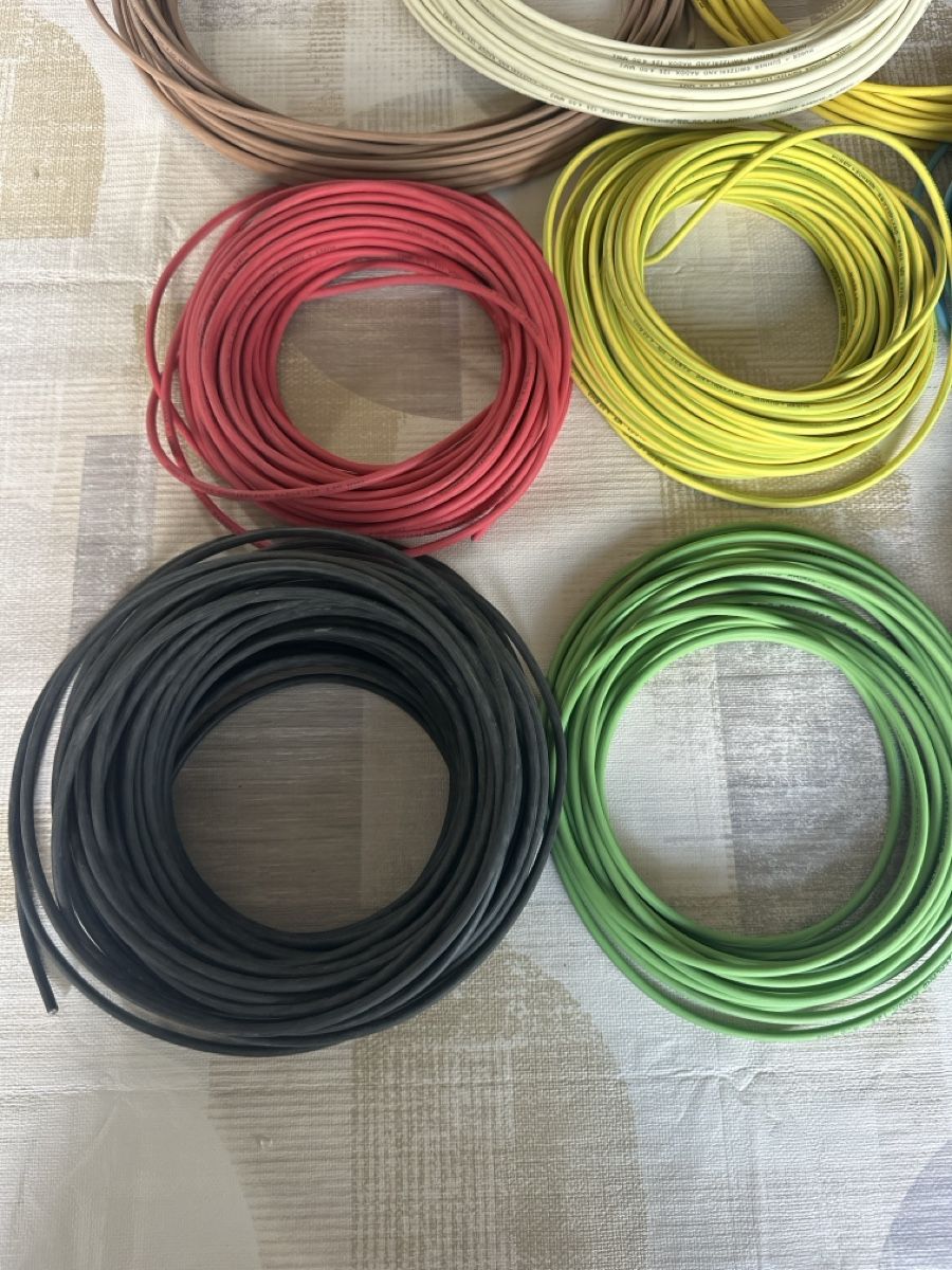 Kabel: Set aus 9 Rollen Kabel 4mm, Huber + Suhner – Neu (gemäss Beschreibung) aus Baar von Hillsboro 2