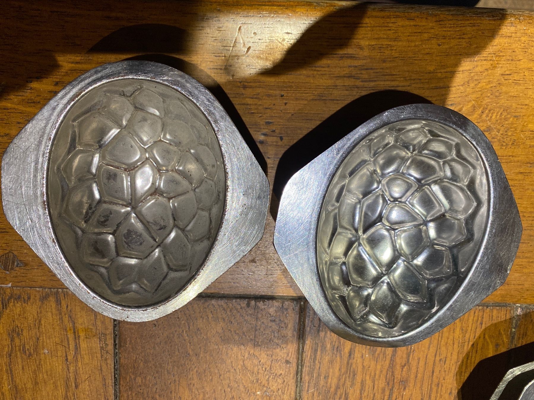 Teglie da forno: Moule chocolat schokoladenform œuf 9cm – Usato da Lajoux JU venduto da Briard0 1