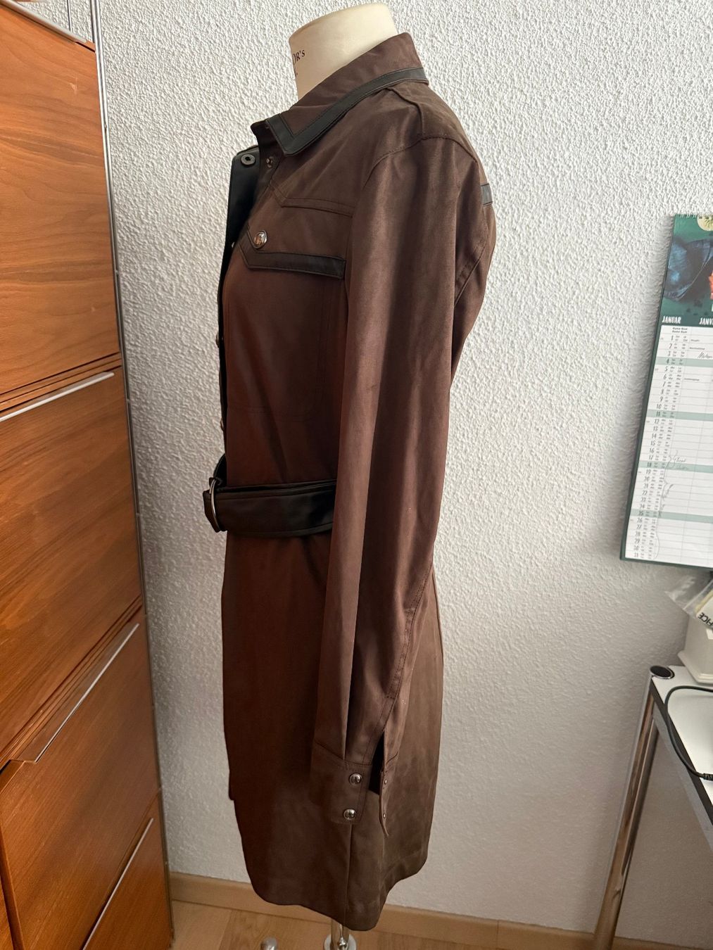 Guess Vestiti: Guess Kleid braun Gr. S oder EU 40 – Usato da Kirchdorf AG venduto da coco123 4