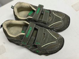 Sneaker für Kinder, Grösse 33