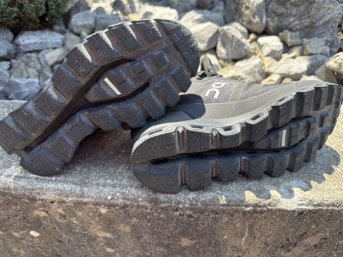 On Chaussures hommes: ON Schuhe Cloudrock wanderschuh Trekkingschuhe – D'occasion à Reinach AG par rompusori 4