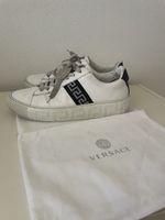 Versace Herren weisse Sneaker  – Grösse 42 defekter Zustand
